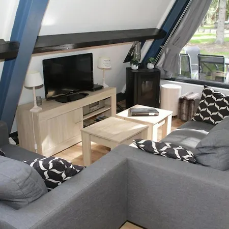 Attractive On A Car-free Park Holiday home