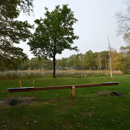 Holiday home Attractive On A Car-free Park Stramproy